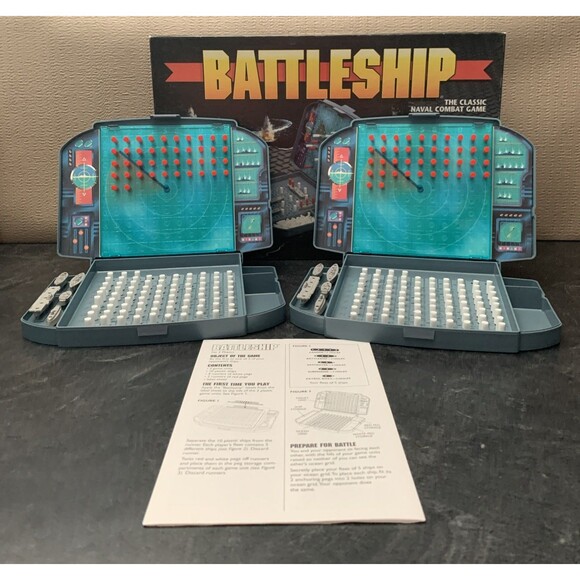 Vintage 1998 Battleship Game The Classic Naval Combat Game Milton Bradley Hasbro - Picture 2 of 14